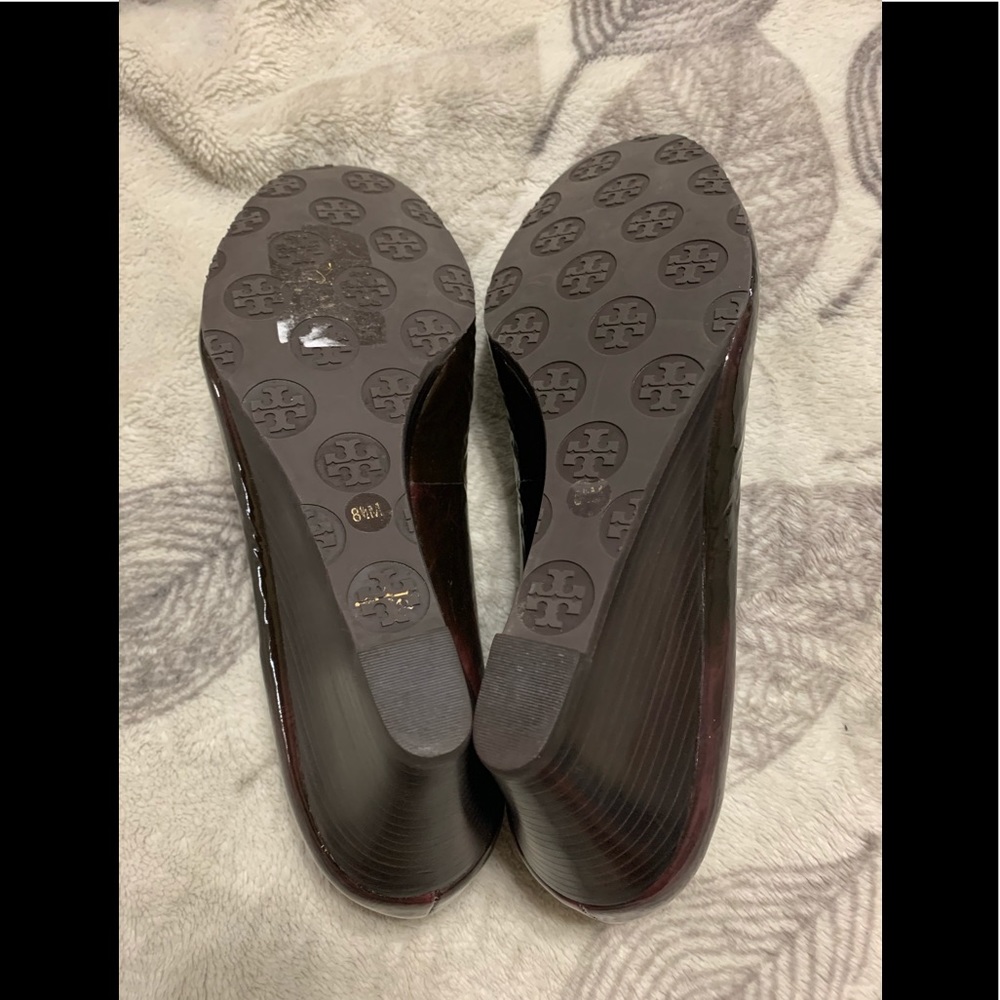 SOLD! Authentic Tory Burch Wedges - Picture 6 of 8